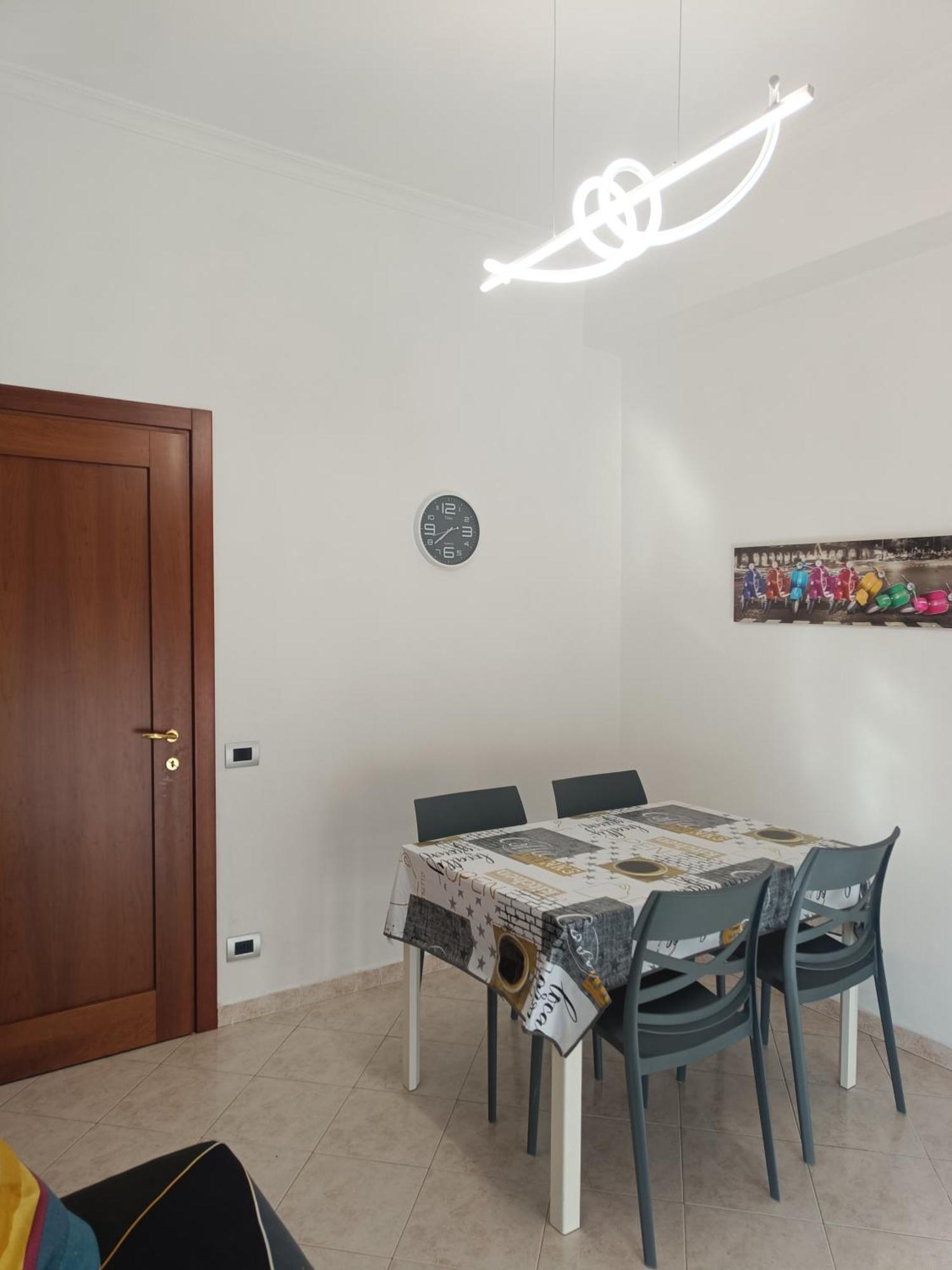 Tia Tourist Apartment Rom Exterior foto